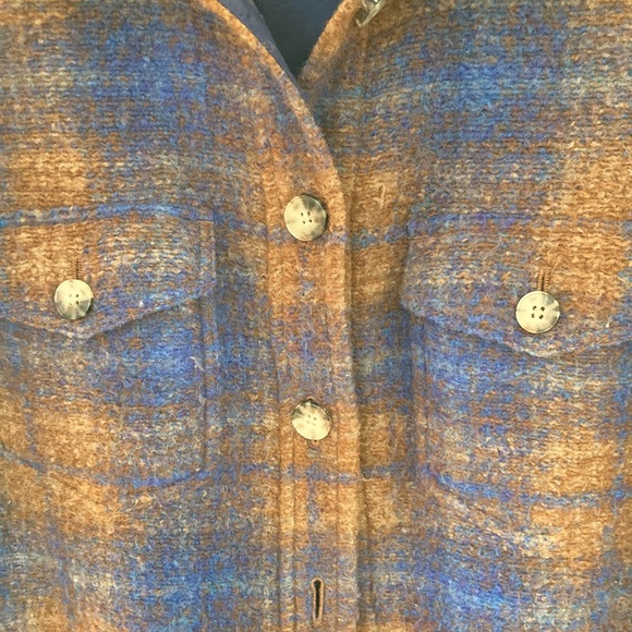Aritzia Ganna Shirt Jacket in Wool Plaid - Picture 10 of 10